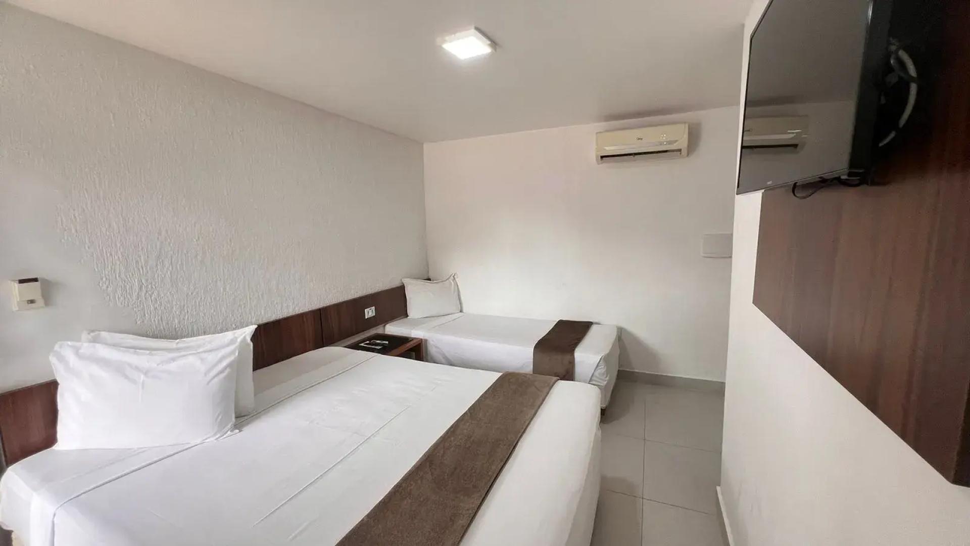 Rede Andrade Estrela Dalva Praia Hotel