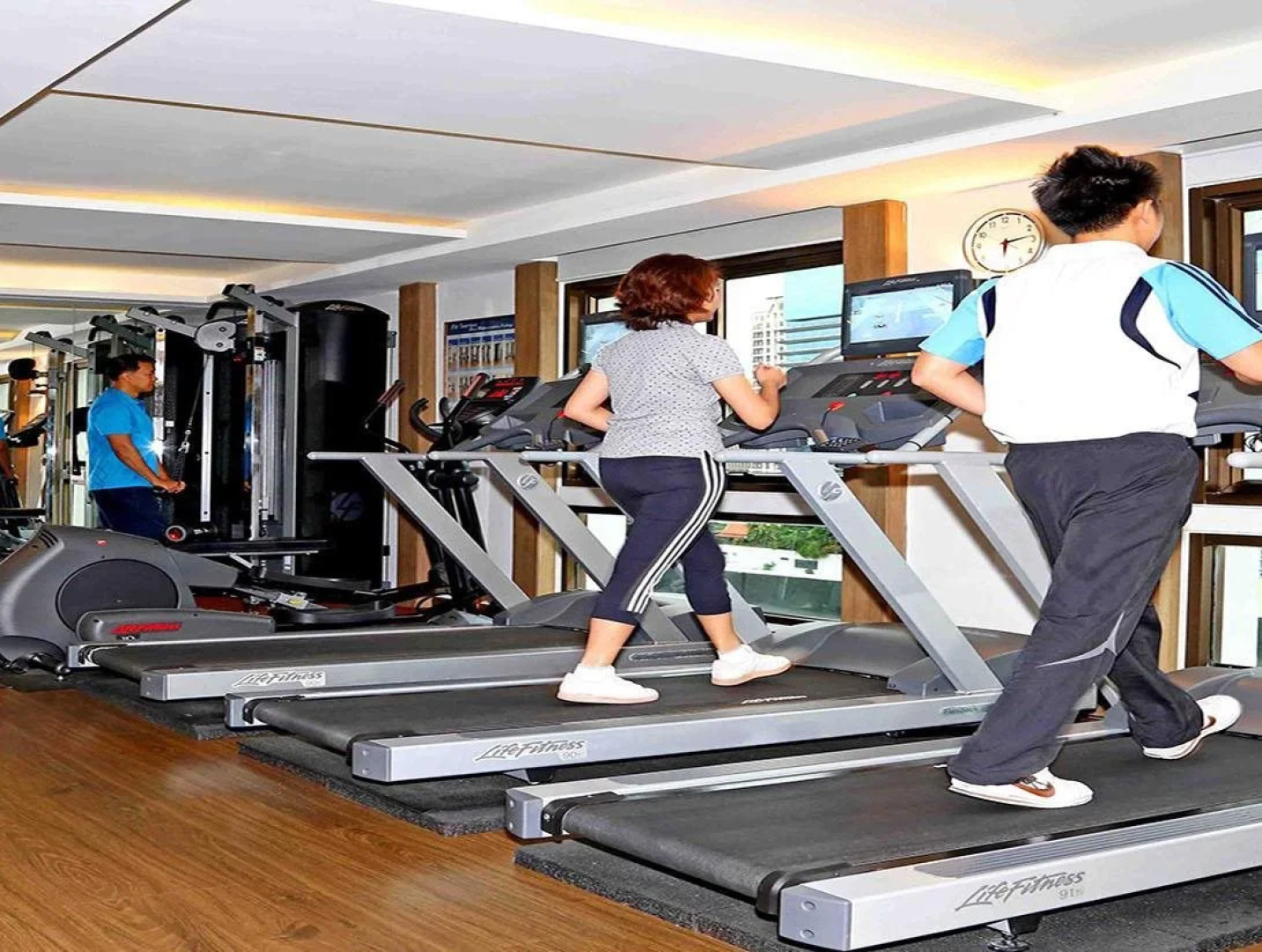 Radisson Hotel Chateau de Bangkok