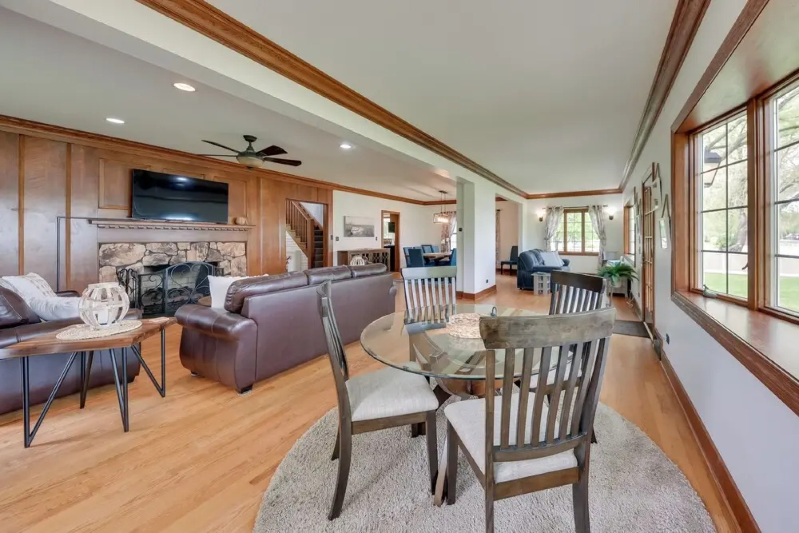 Pistakee Lake Estate w/ Boat Dock & Hot Tub!