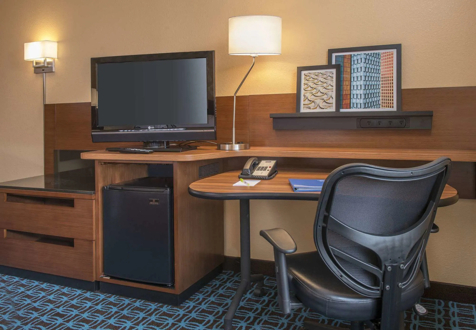 Fairfield Inn & Suites by Marriott Frederick