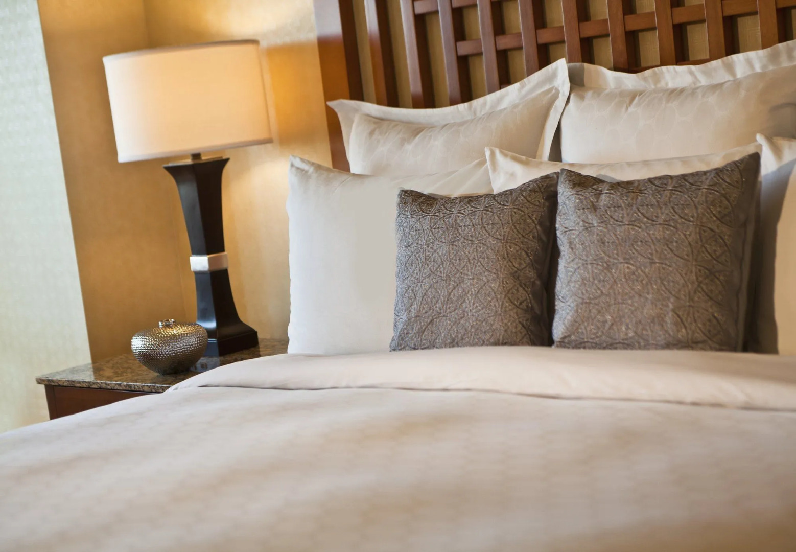 Renaissance® Phoenix Glendale Hotel & Conference Center