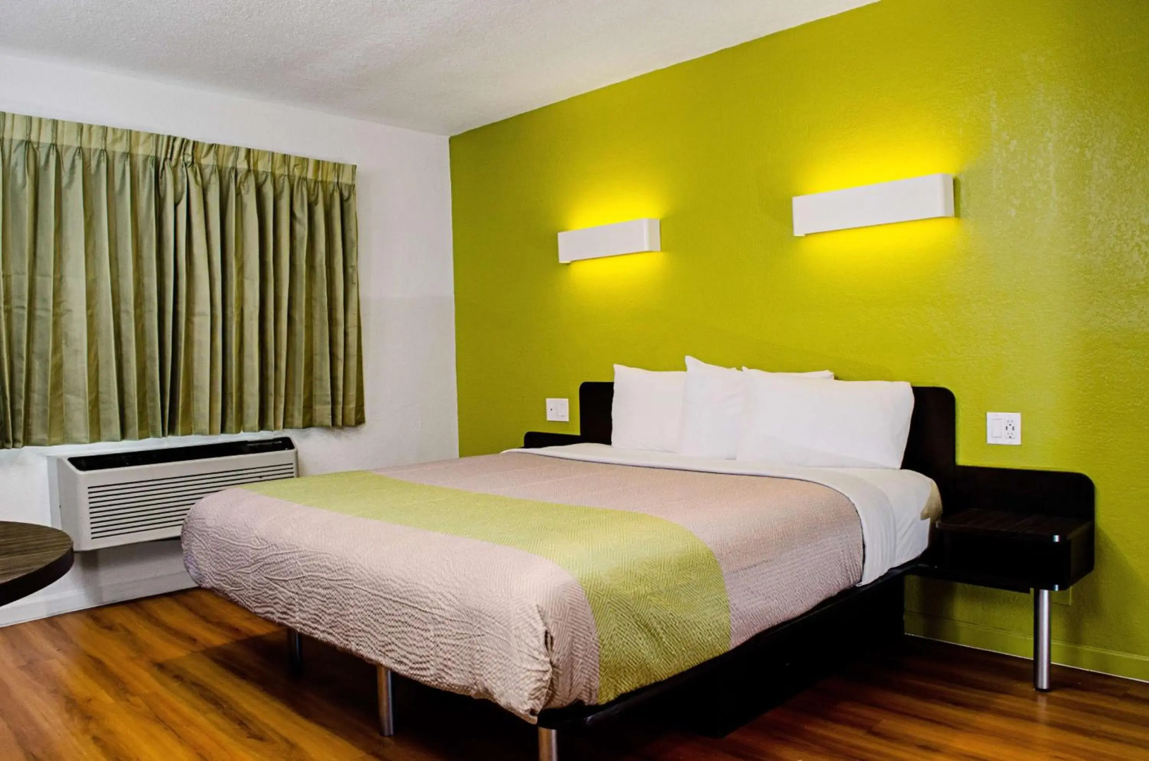 Motel 6 Modesto, CA - Downtown