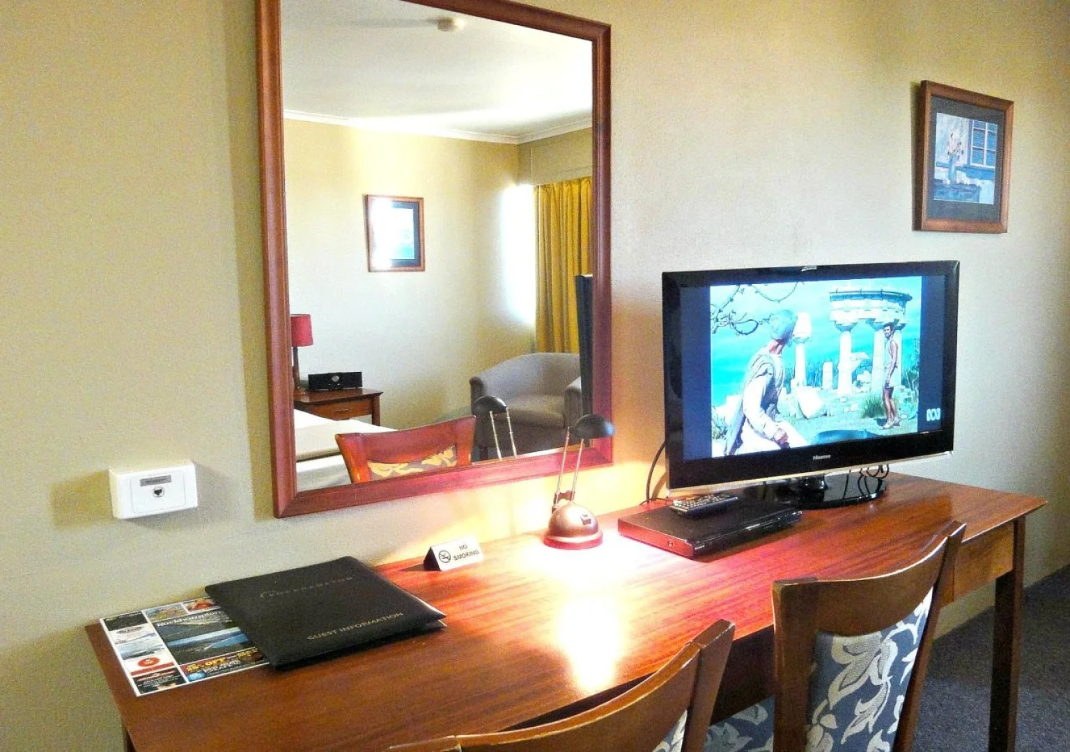 Rockhampton Plaza Hotel International