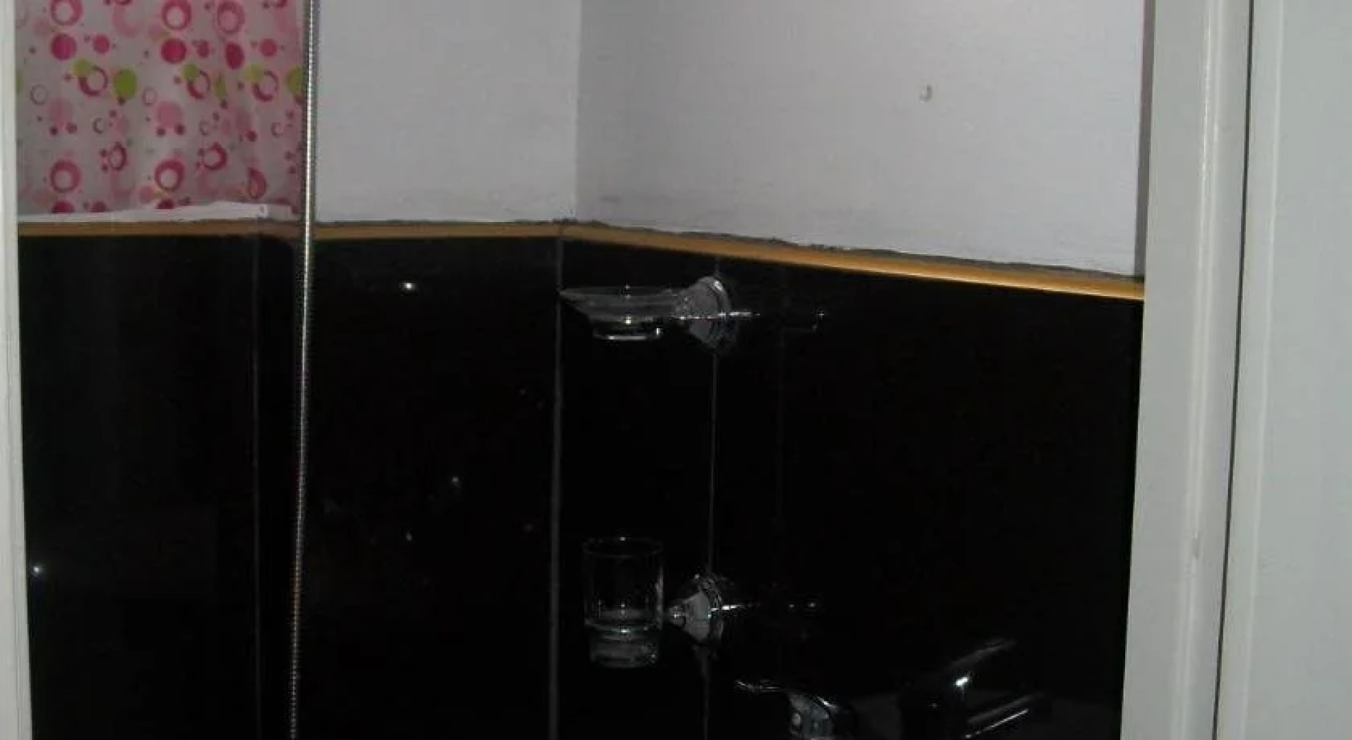 Charm Guest House - Hostel