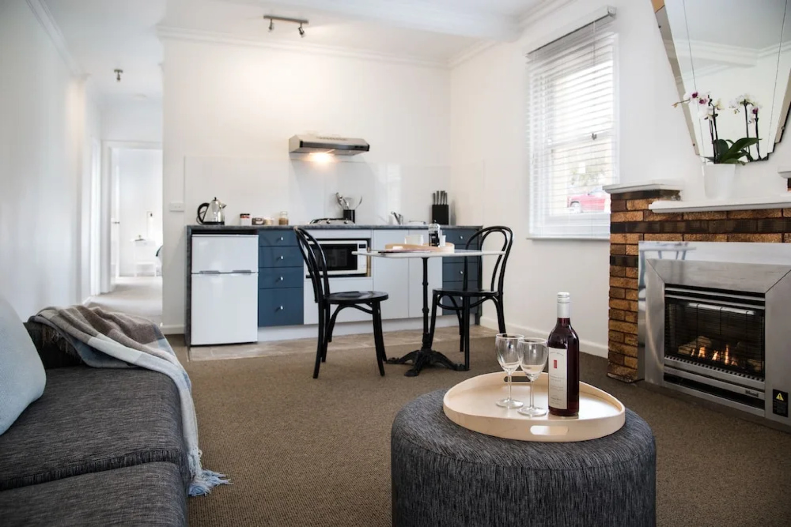 Lake Daylesford Apartment 2