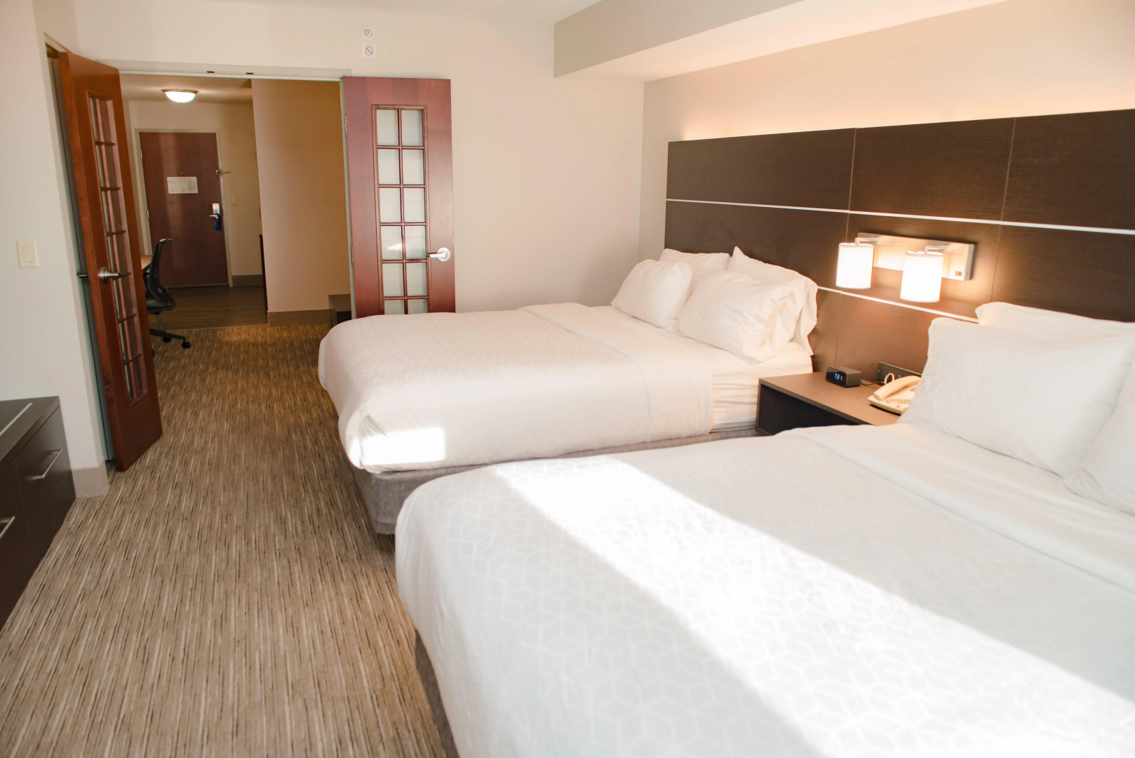 Holiday Inn Express & Suites Winona by IHG