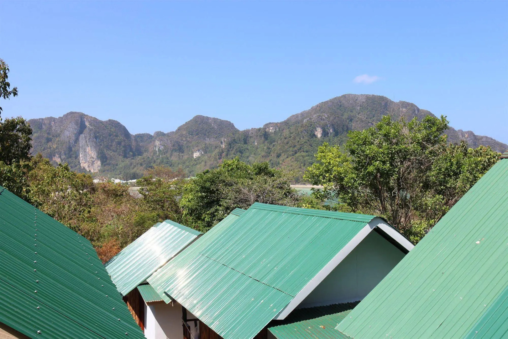 Phi Phi Jungle Hill Bungalow