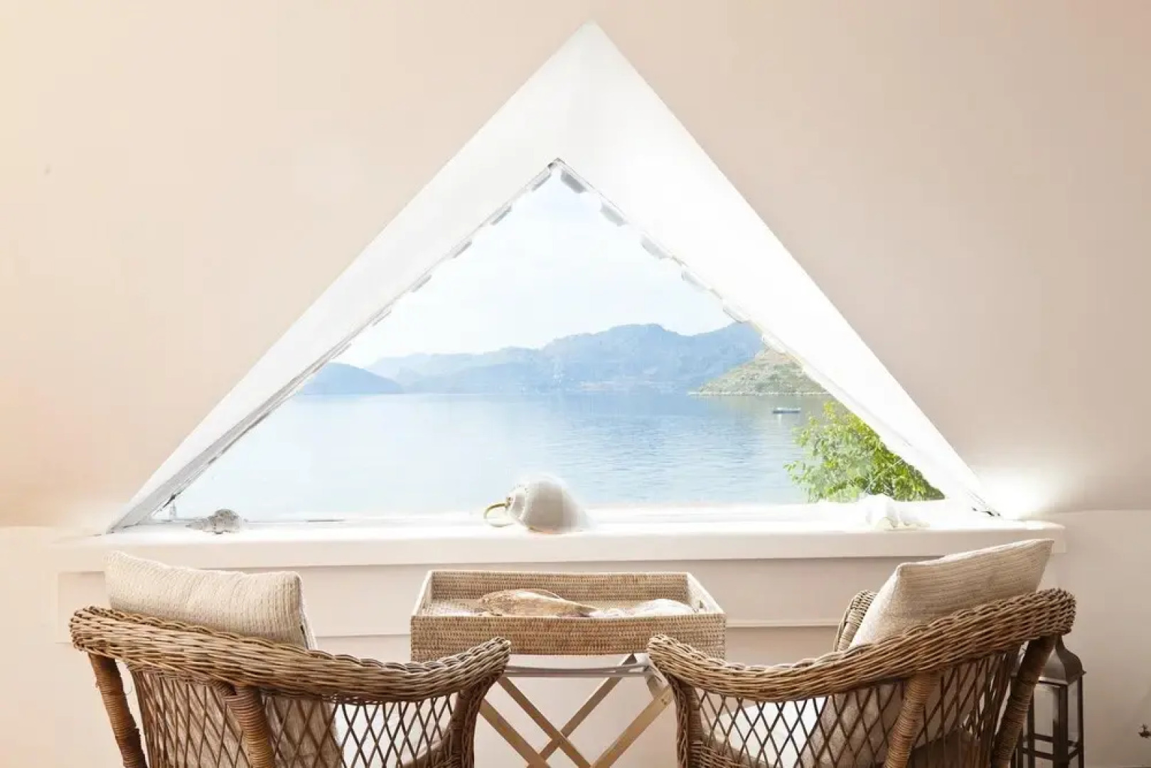 Waterfront Cottage in Ta l ca