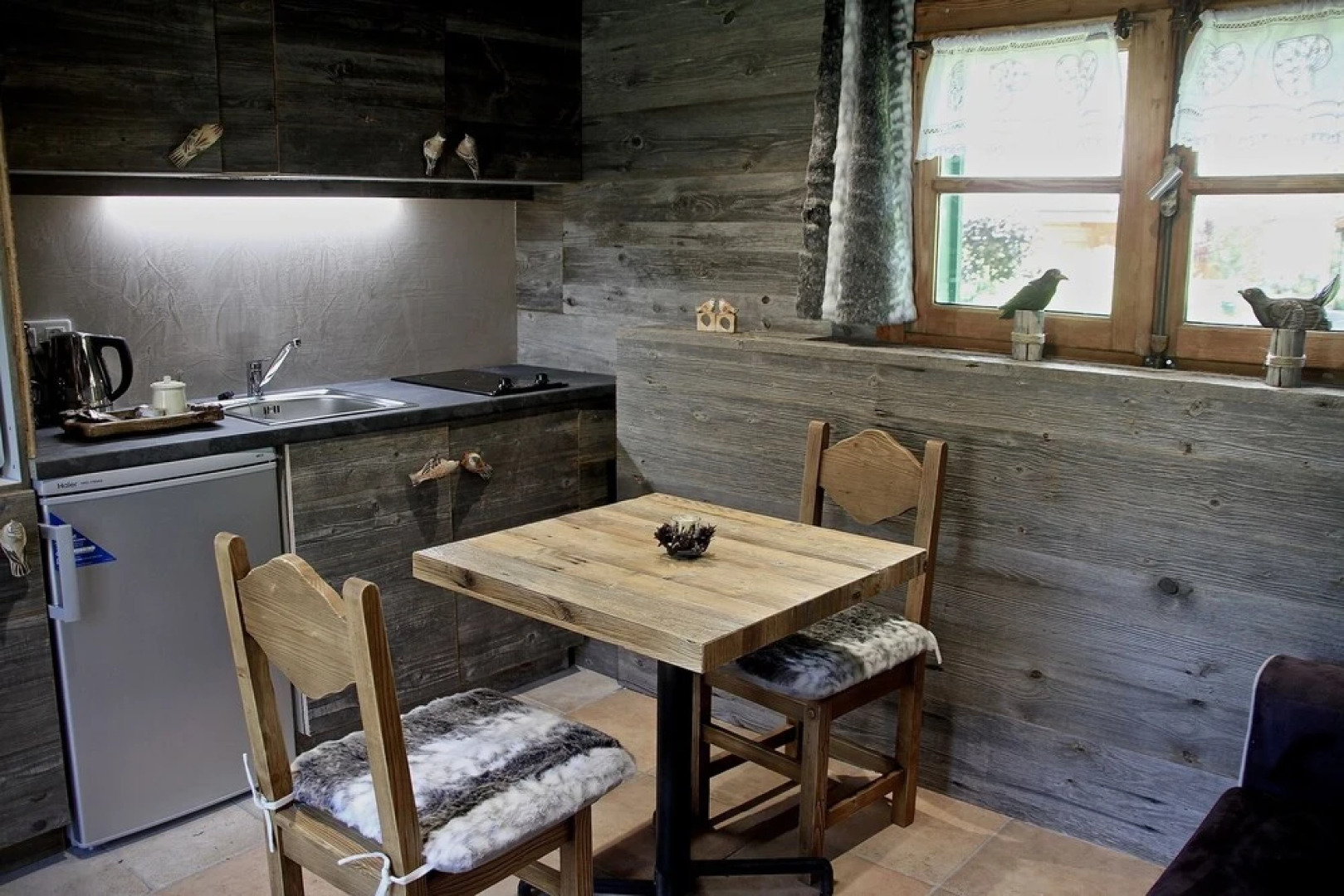 Chalet With one Room in Montriond, With Wonderful Mountain View, Furni