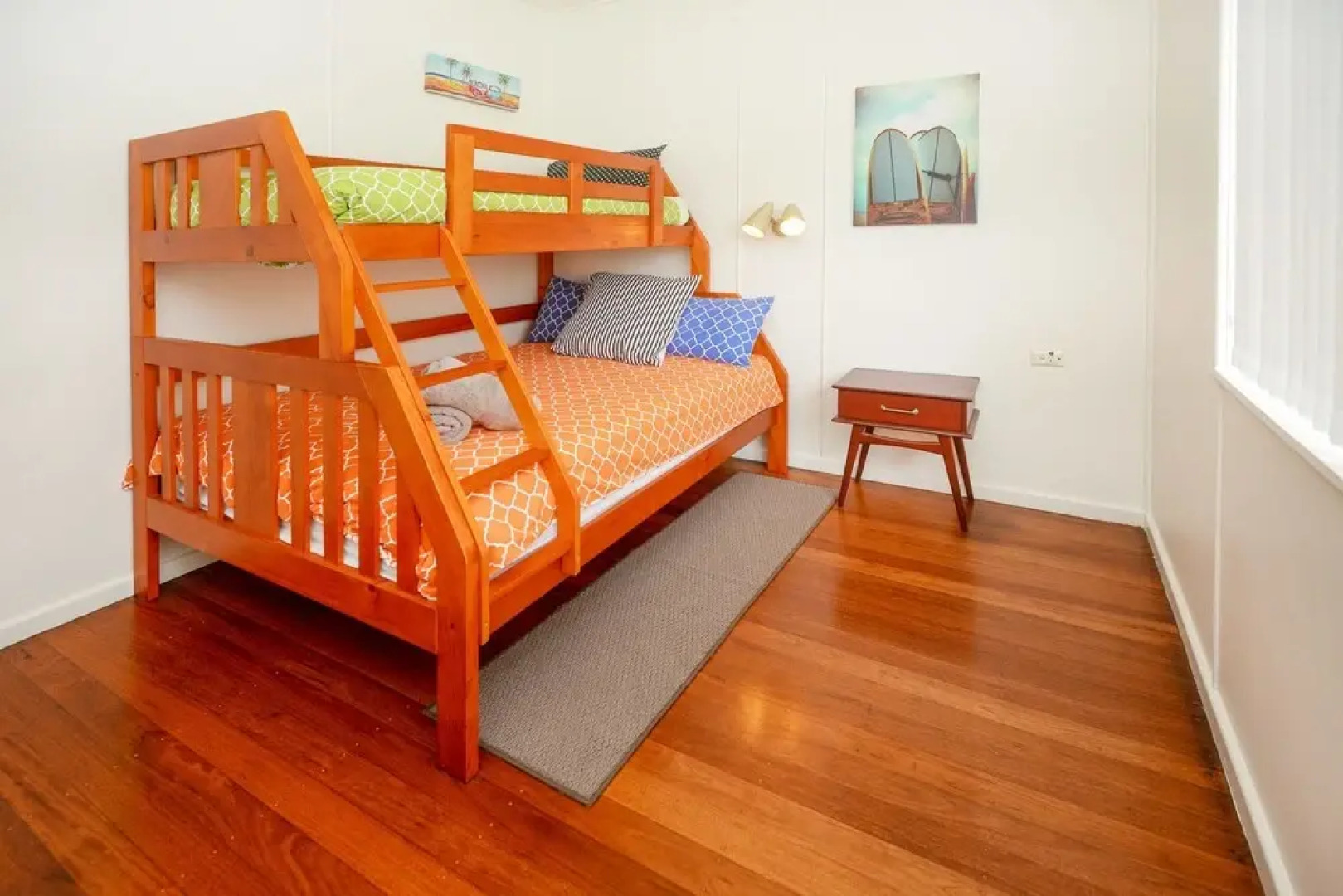 Stay on Seventh - Sawtell