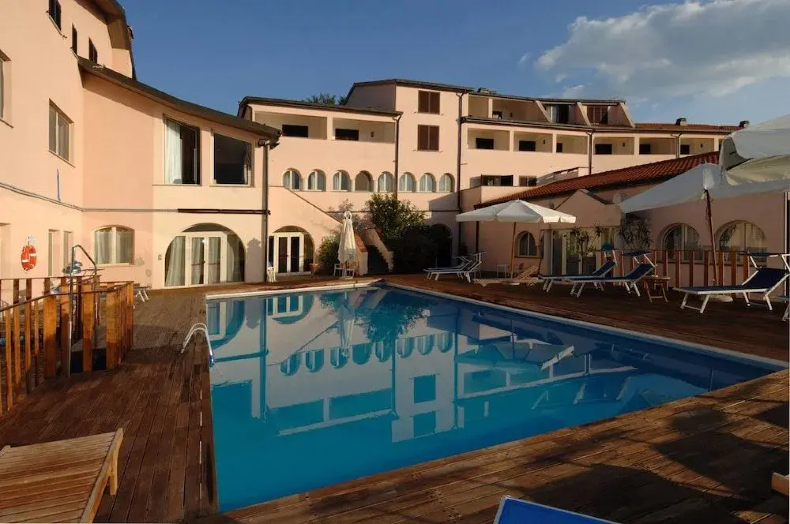Antico Colle Toscano Resort