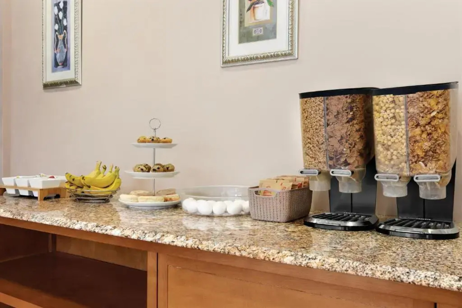 Travelodge By Wyndham Richmond Hill