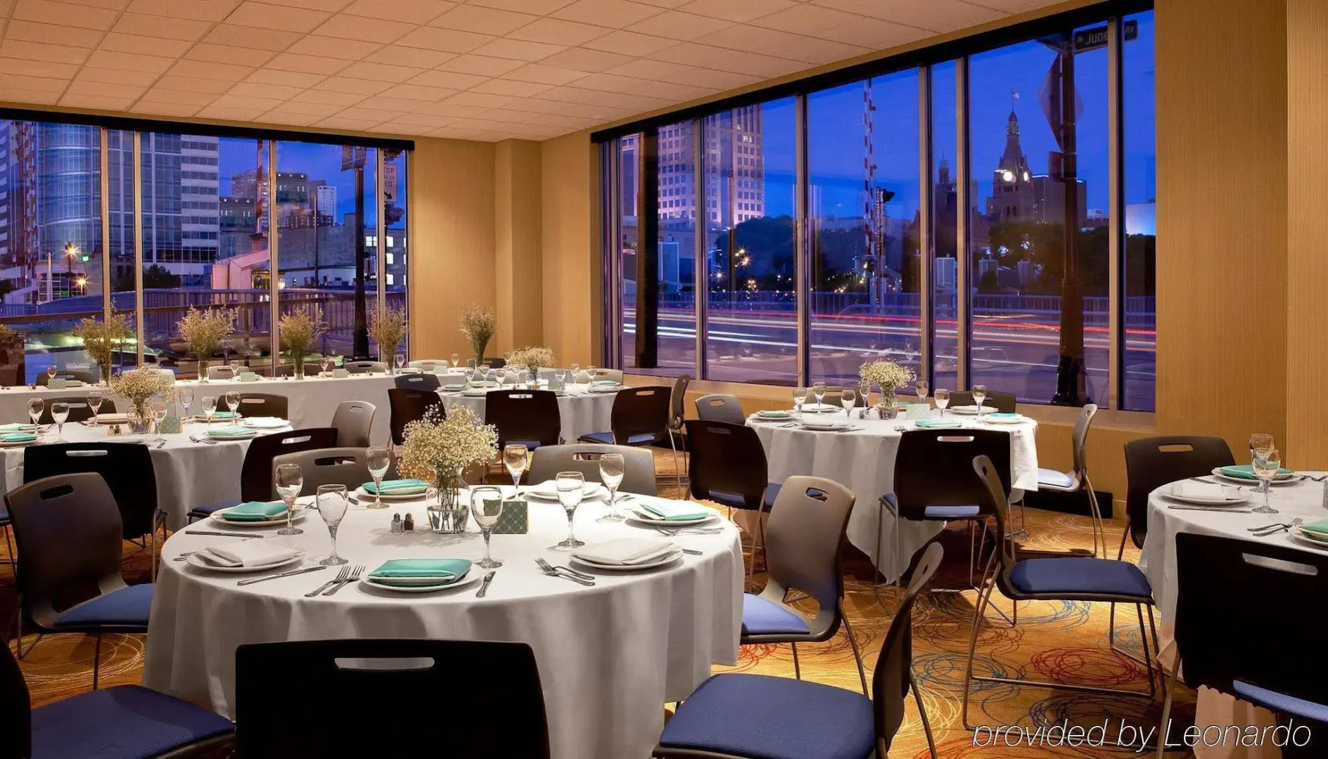 Aloft Milwaukee Downtown