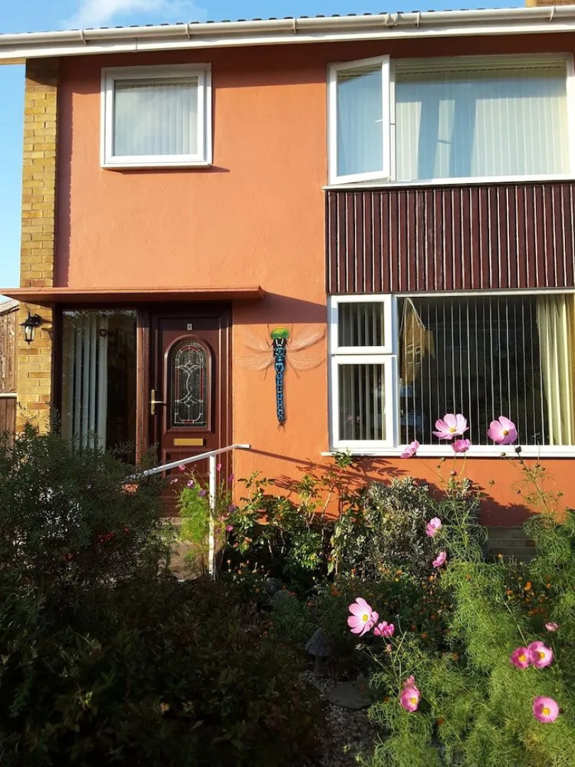 A. B&B - Glastonbury