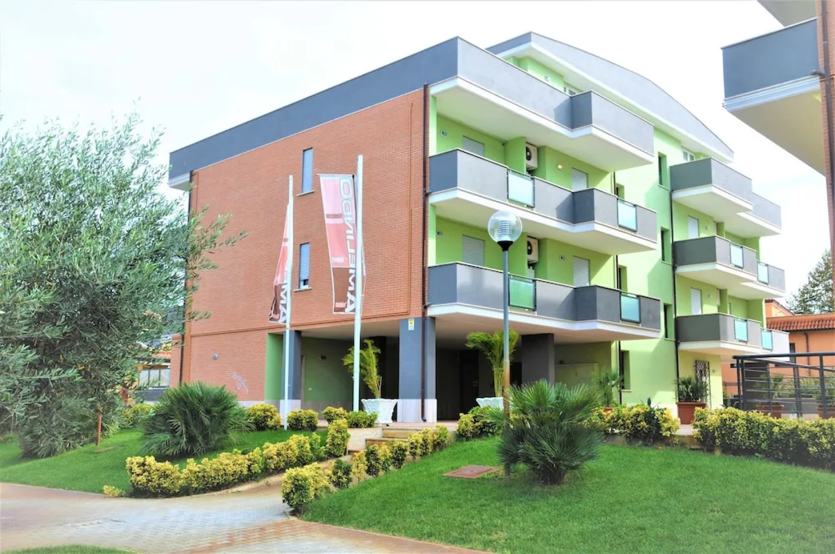 Isa Fiumicino Airport Residence