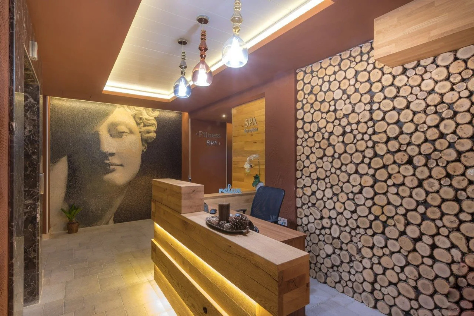 King Maron Beach Hotel & Spa