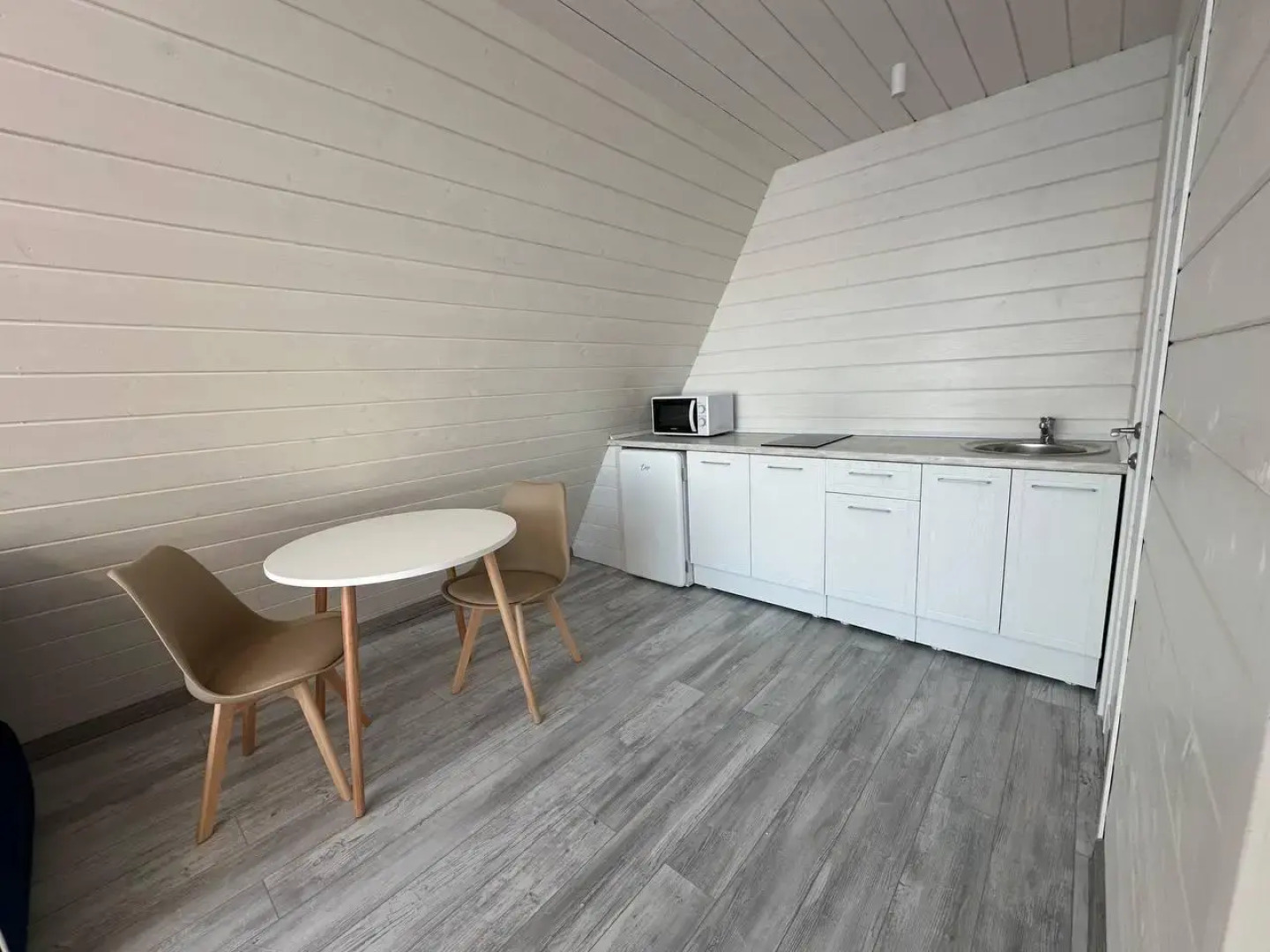 LakeGlamp (ЛэйкГлэмп)