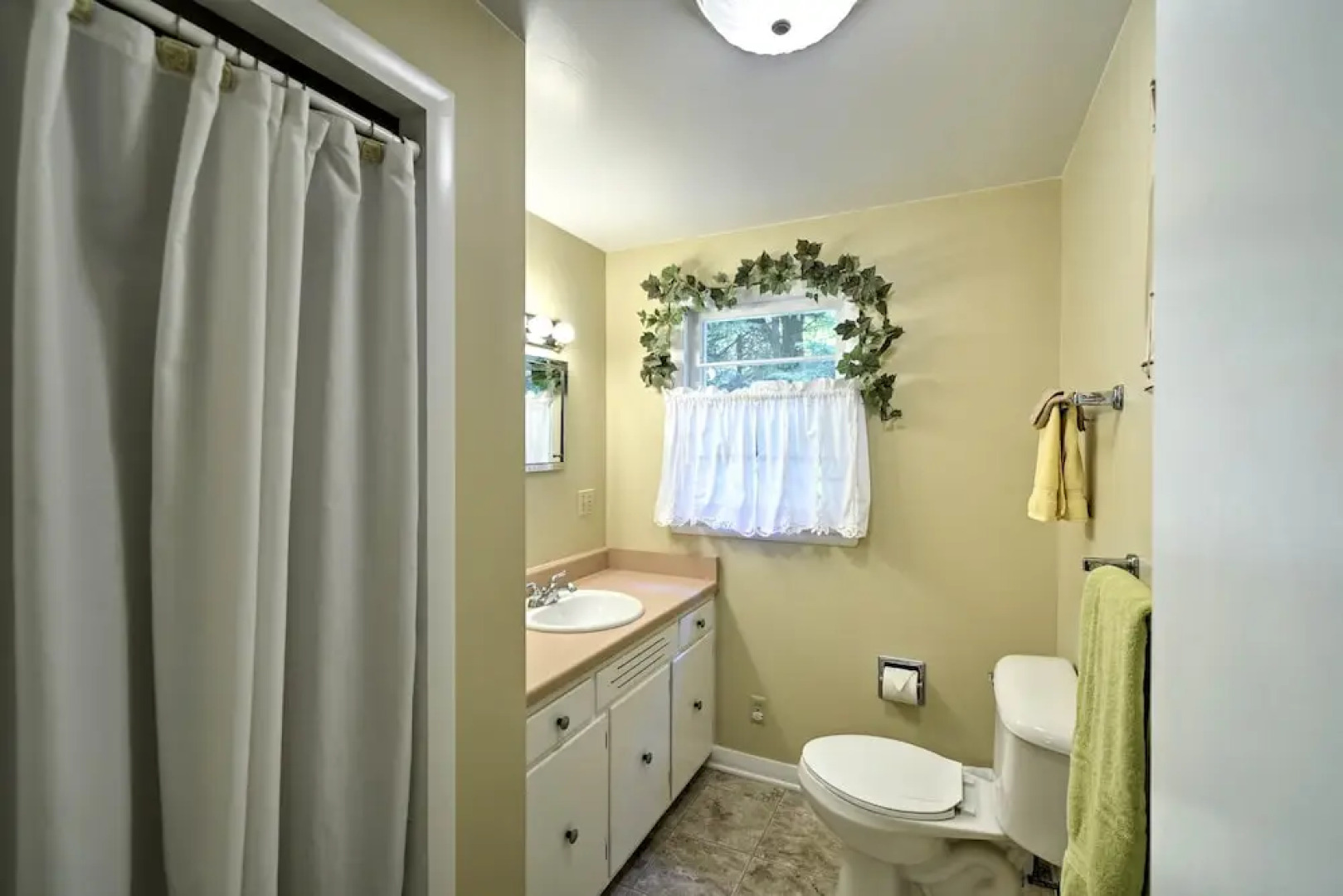 Ephraim Vacation Rental - 3 Mi to Fish Creek Beach