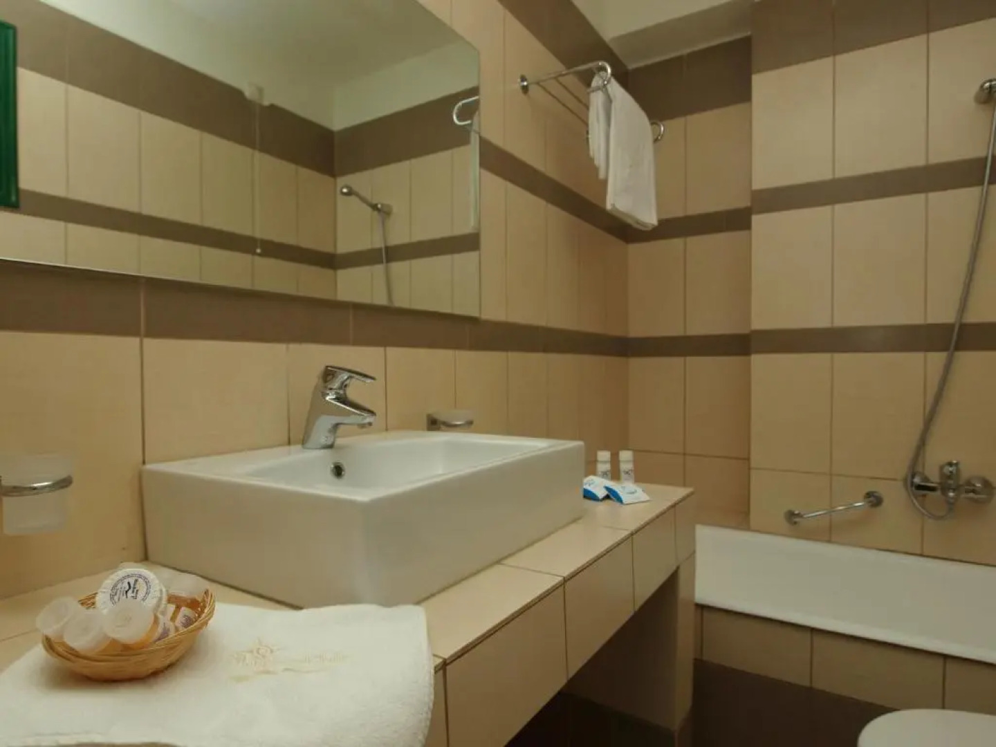 Skiathos Club Hotel Suites