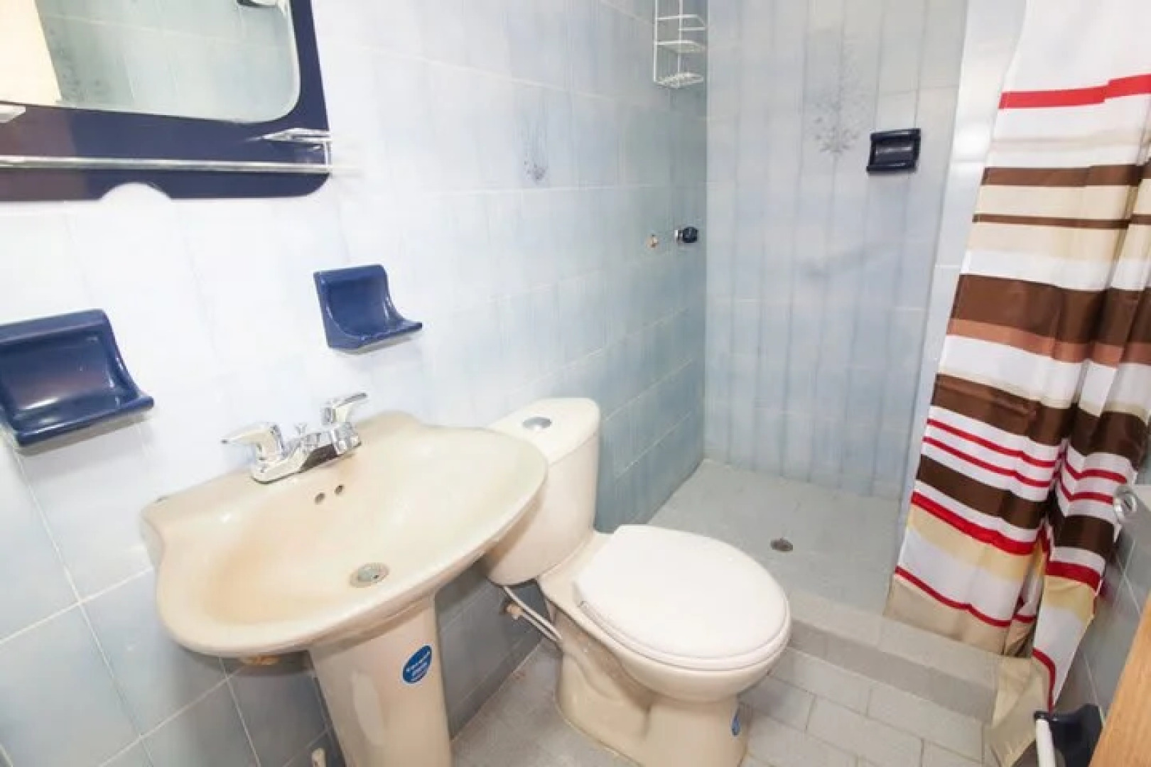 Apartamentos Rodadero Con Piscina y Balcon-Bedviajes