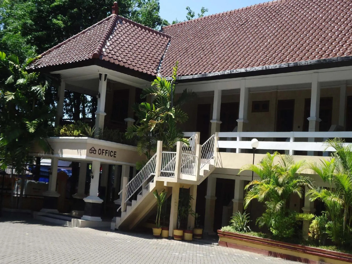 Wisma Djaja Hotel