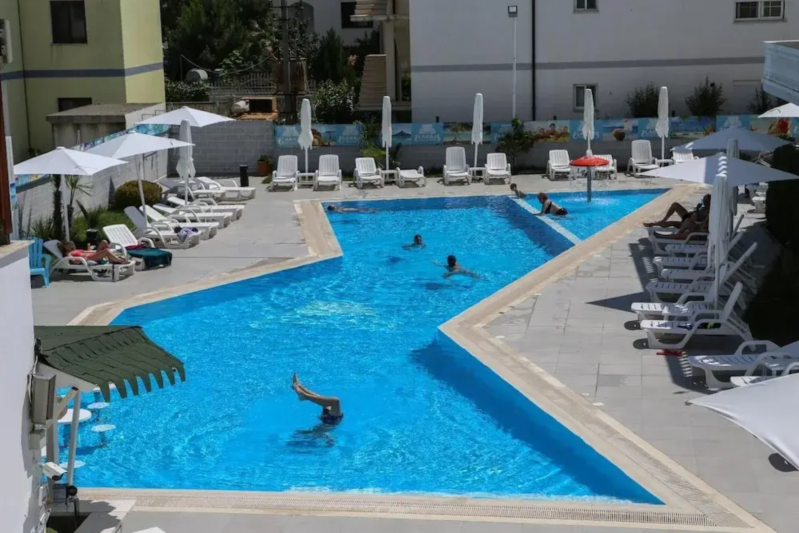 Hotel Lakaj 2
