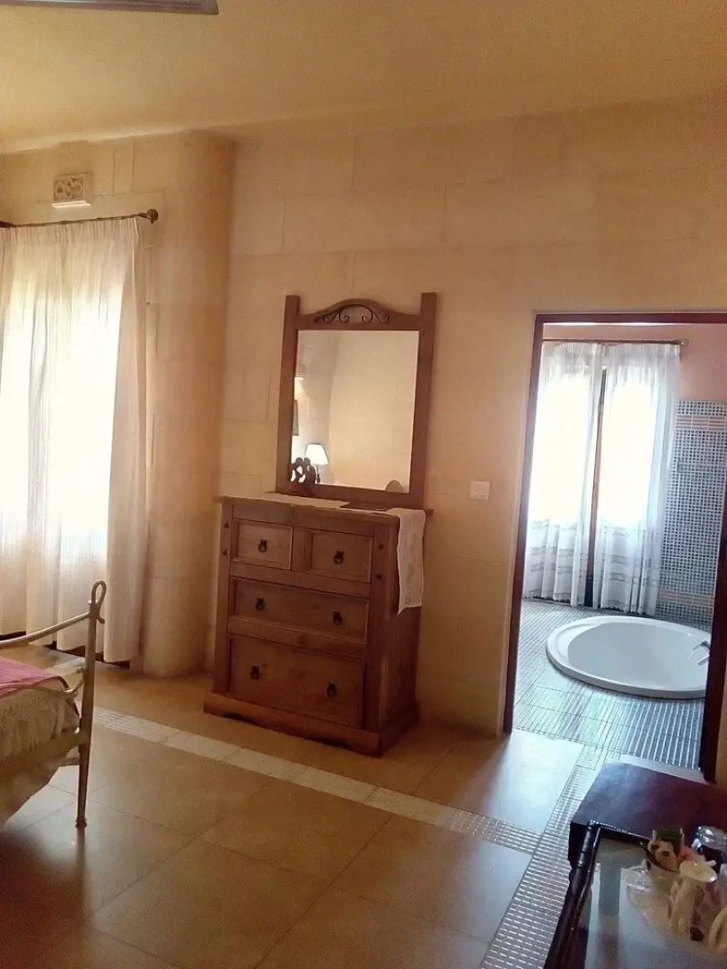 Sepia House B&B