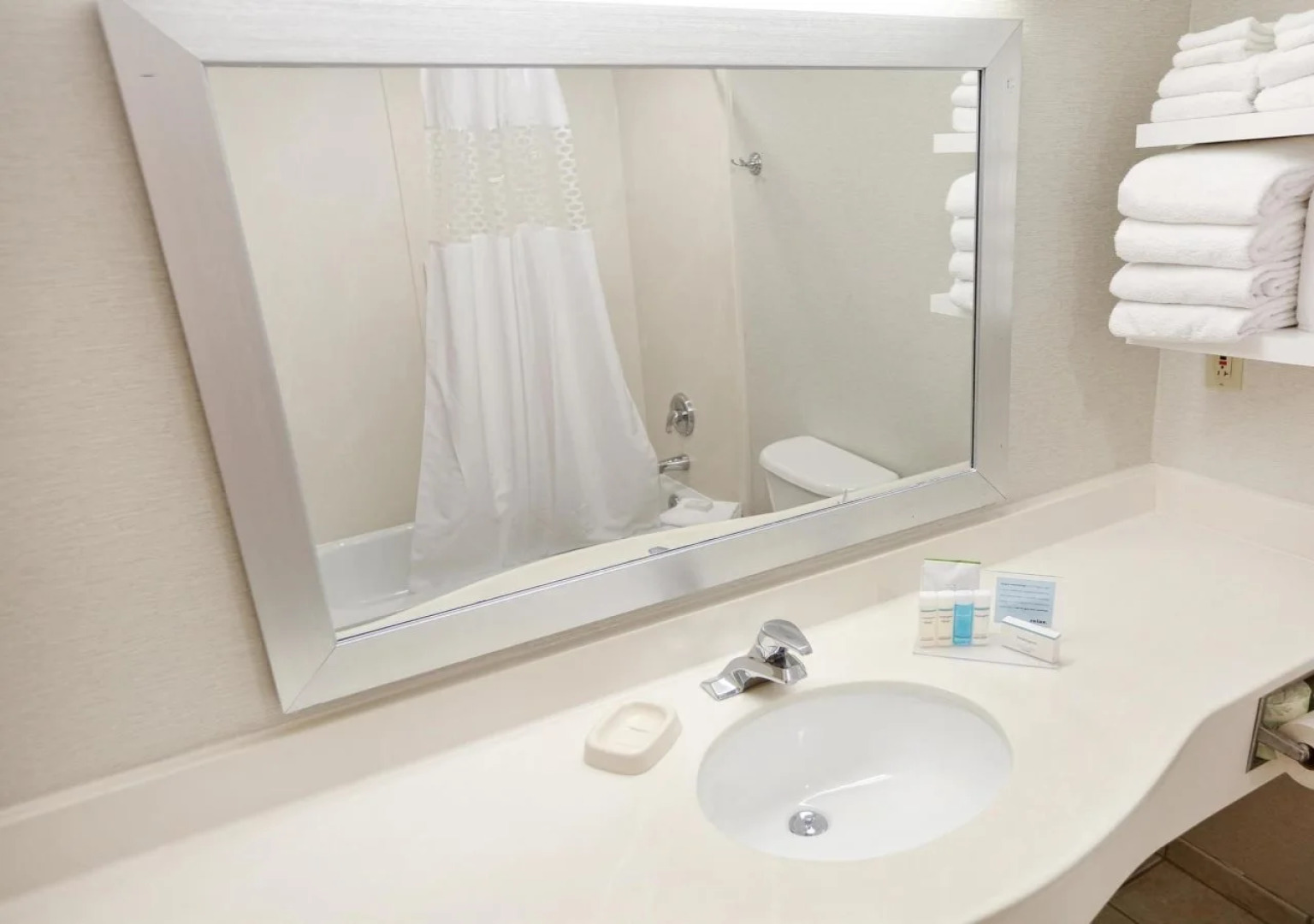 Hampton Inn & Suites Chincoteague Waterfront