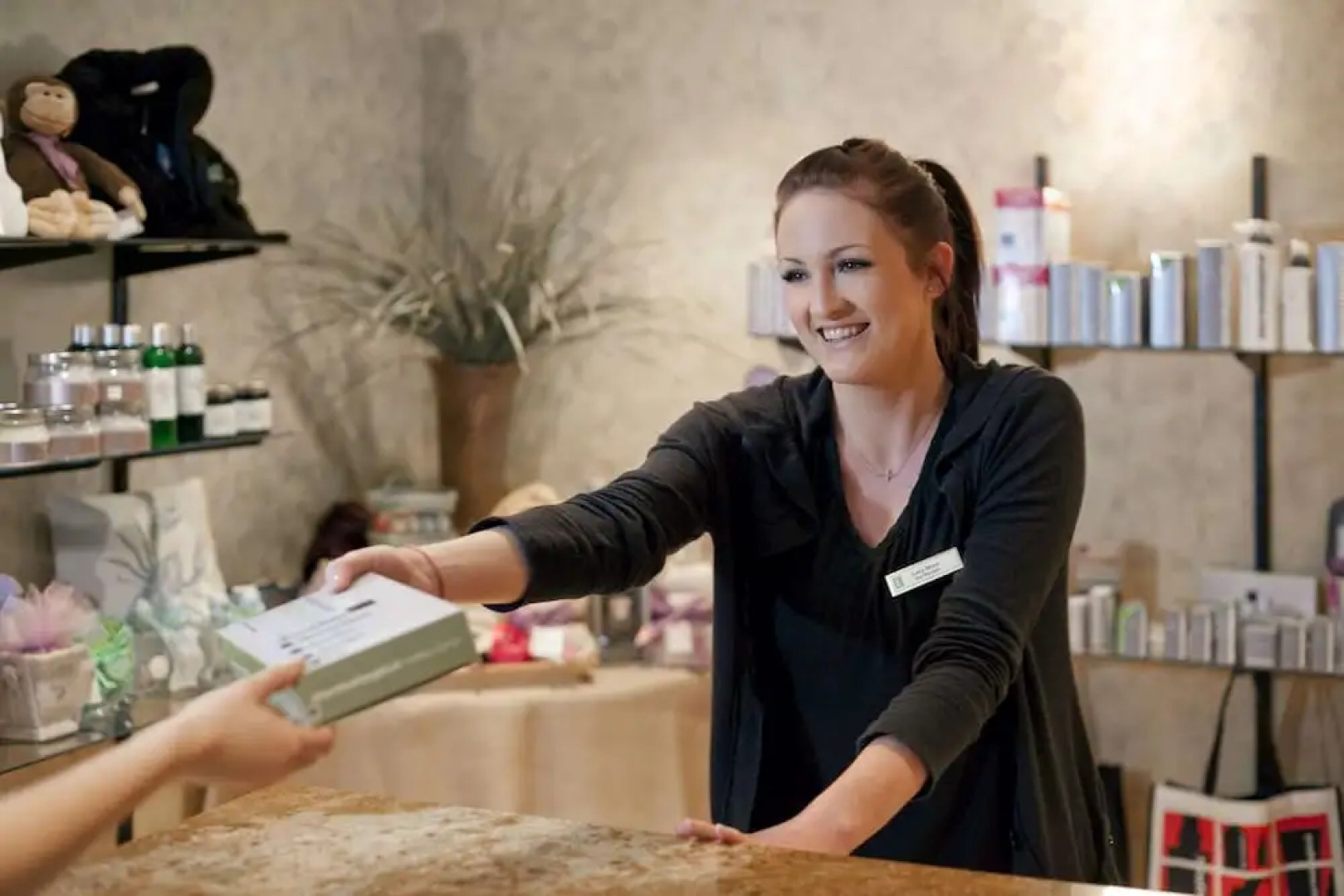 Embassy Suites by Hilton Hot Springs Hotel & Spa