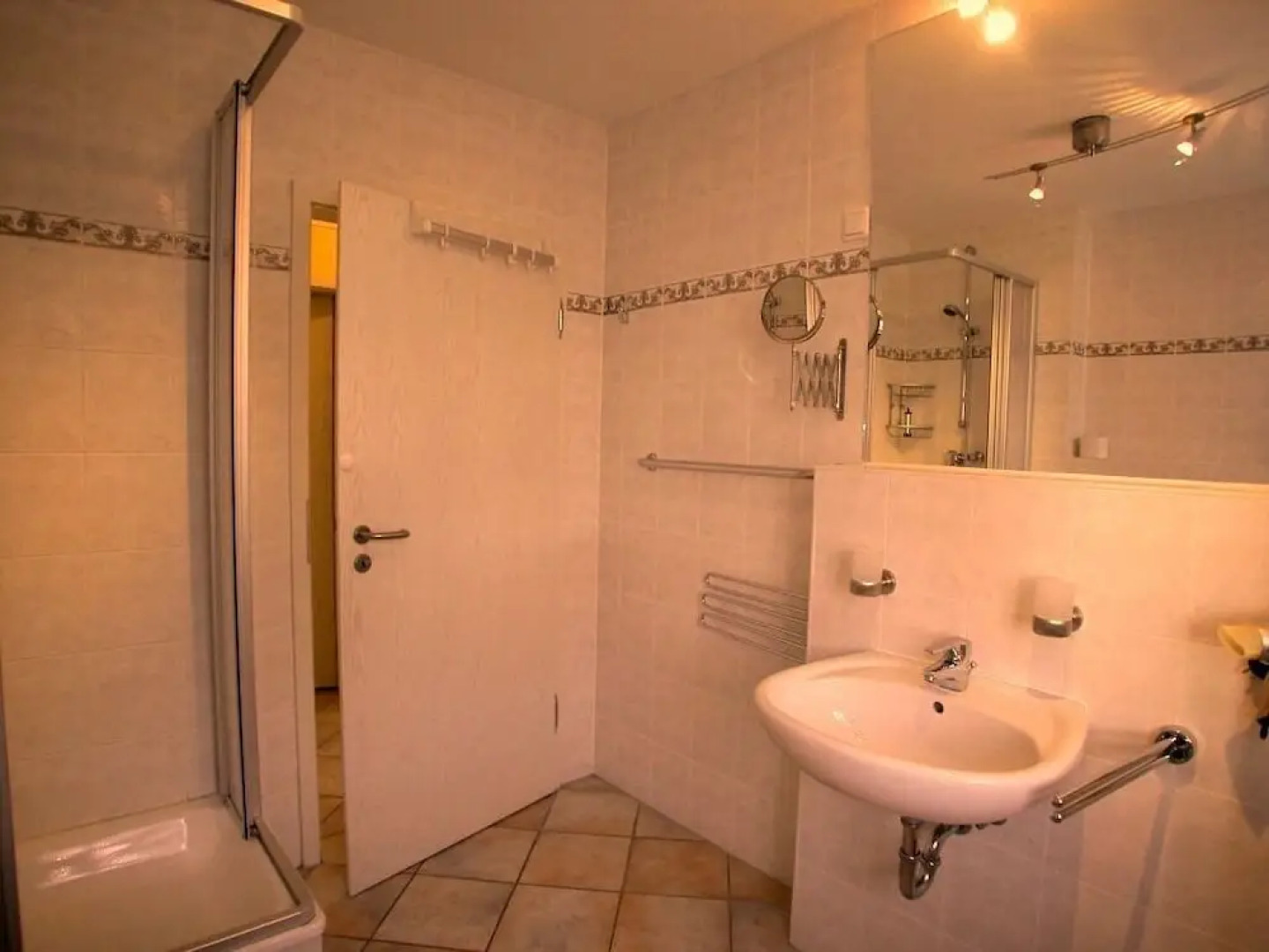 Ferienwohnungen Boddenstraße 55b