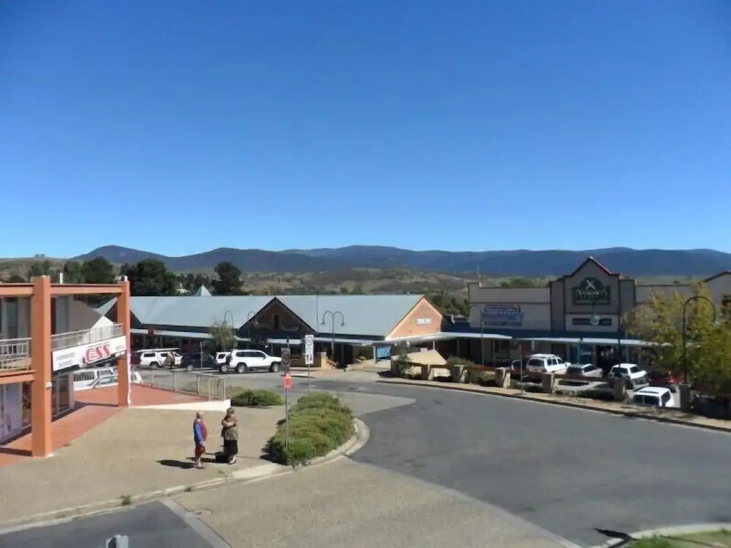 Razorback 11 - Razorback Plaza Jindabyne