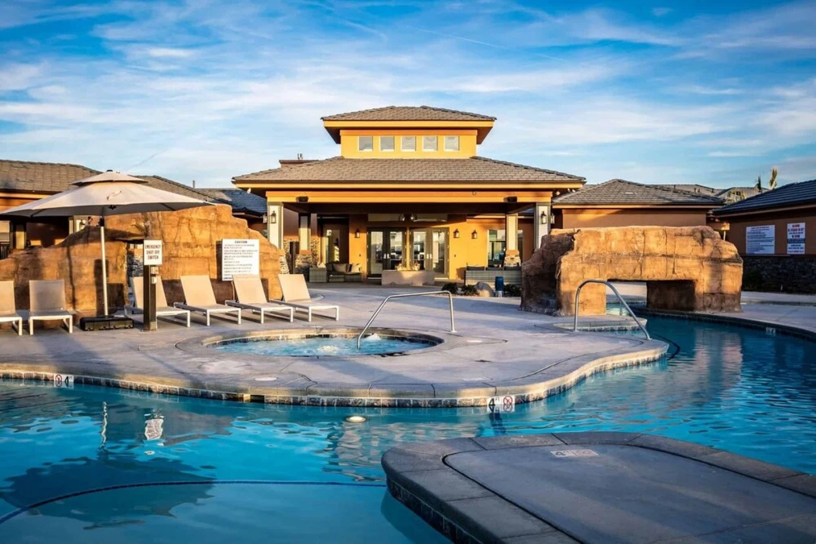 Zion's Paradise 6 Bedroom Townhouse