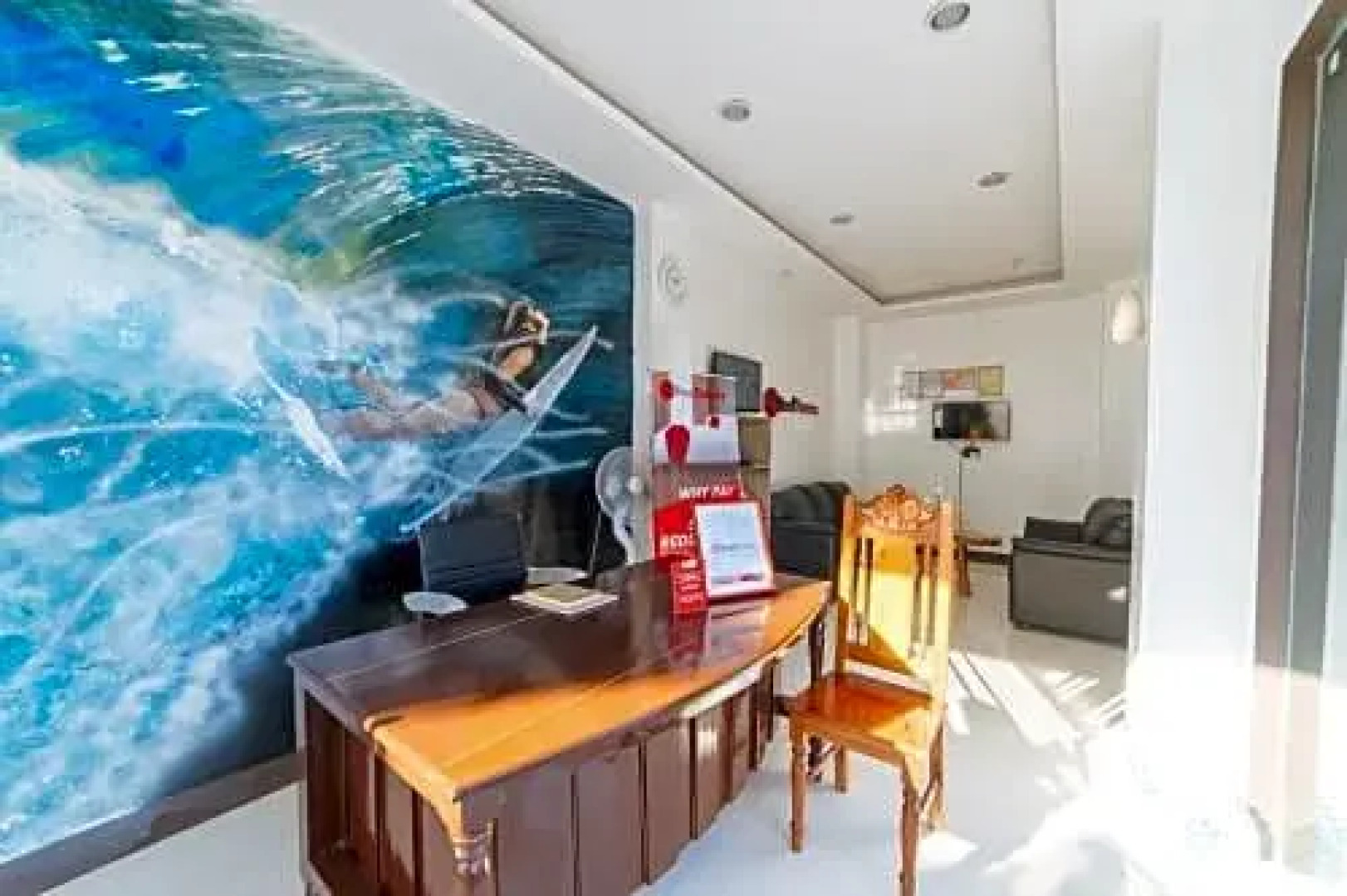 RedDoorz @ Bonifacio Extn Baler