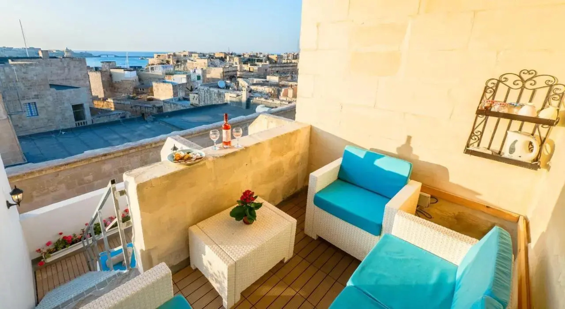 Kharmen A 1565s House with Seaviews