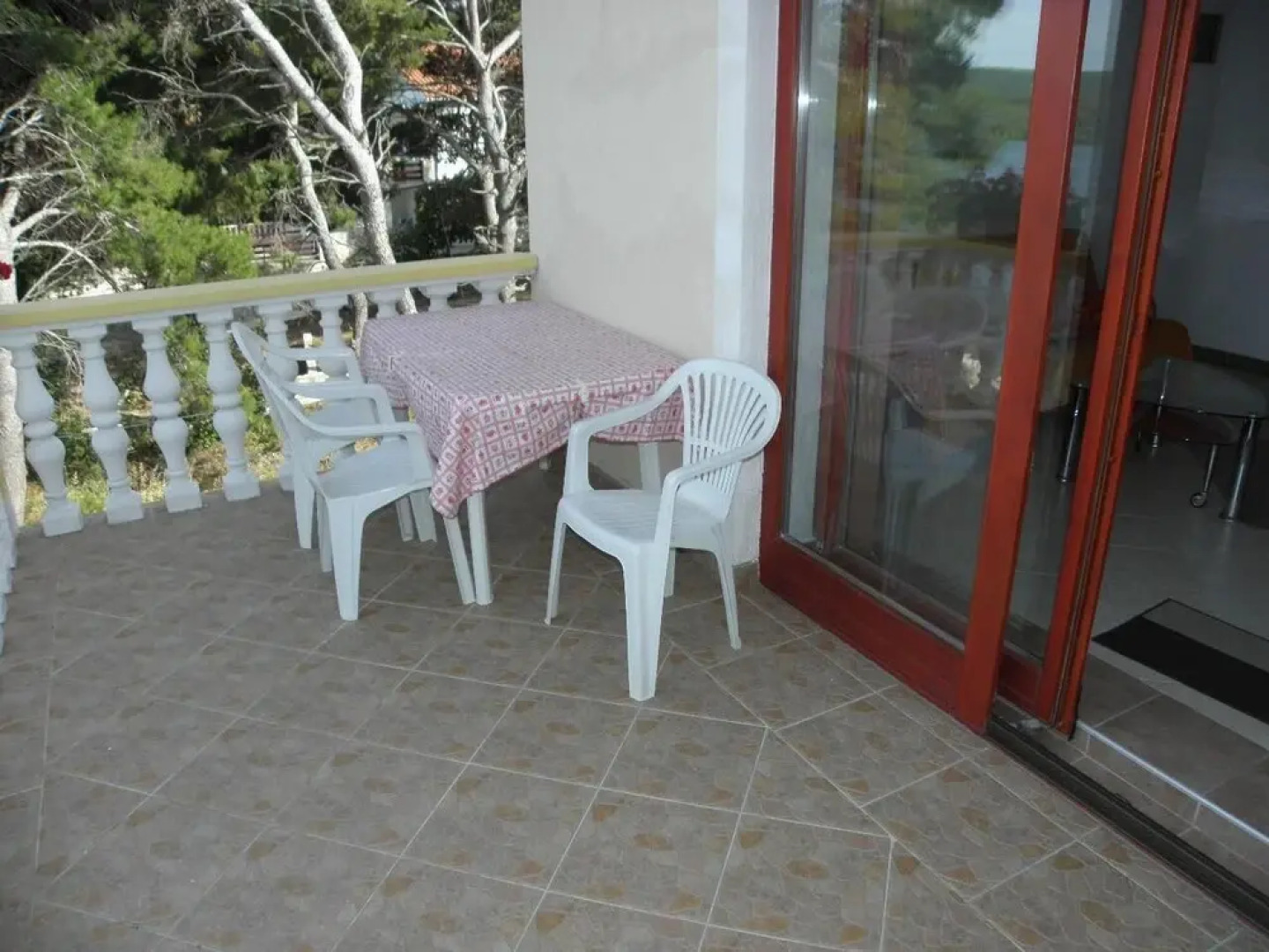 Josef - Seaview - A2 Crveni