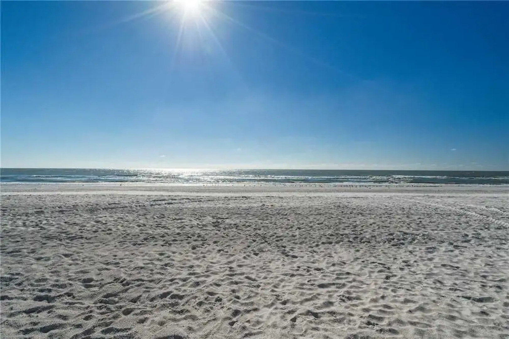 Sea Rocket 18 - Studio Condo