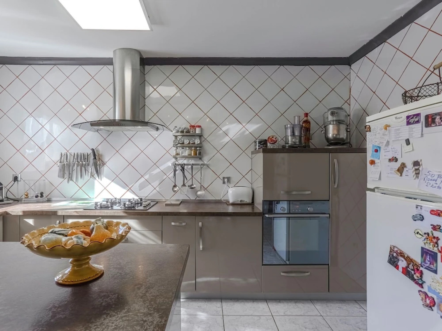 Child-friendly Holiday Home With Many Facilities in Aix-en Provence