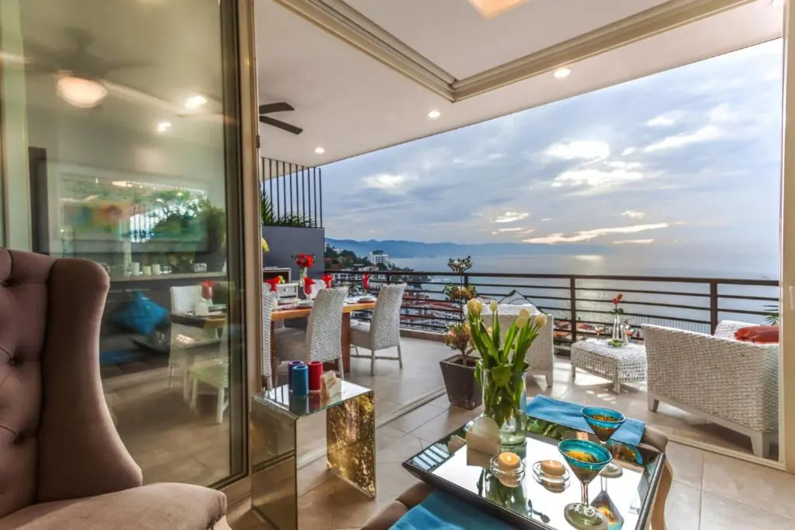 Pinnacle Resorts 180