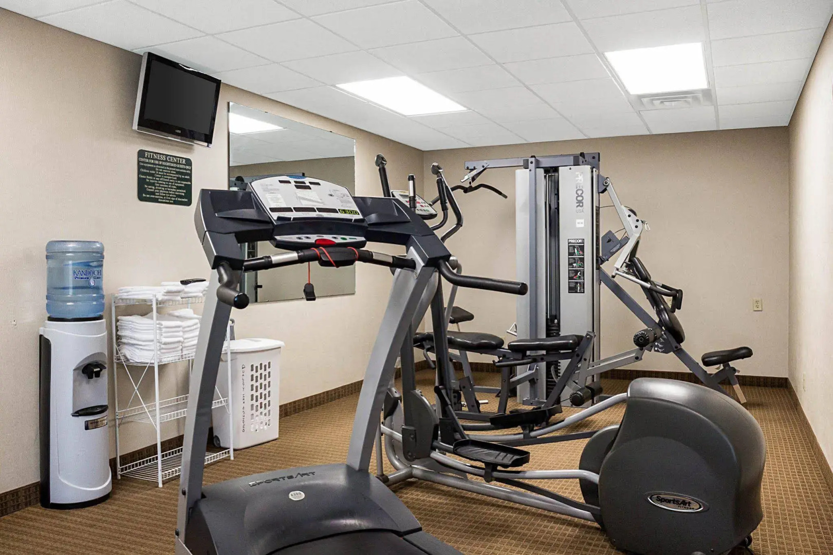 Baymont by Wyndham Jamestown Conference Center & Water Park