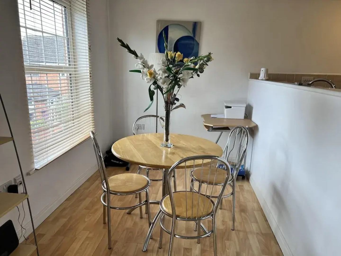 Nantwich - Sleeps 4 - Parking - Town 10mins Walk