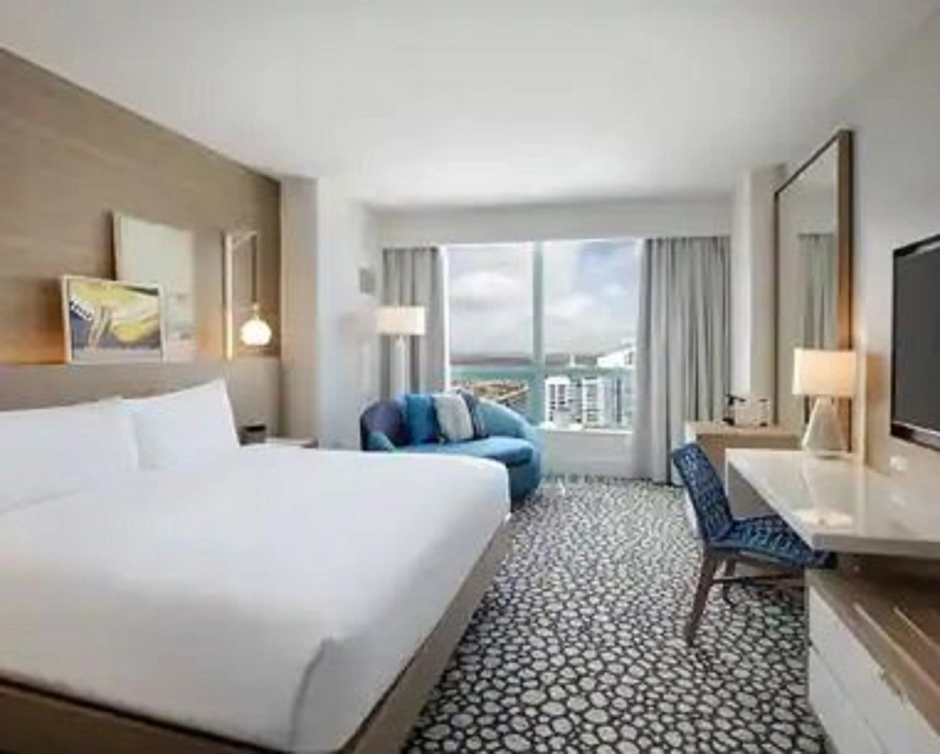 Diplomat Beach Resort Hollywood, Curio Collection by Hilton