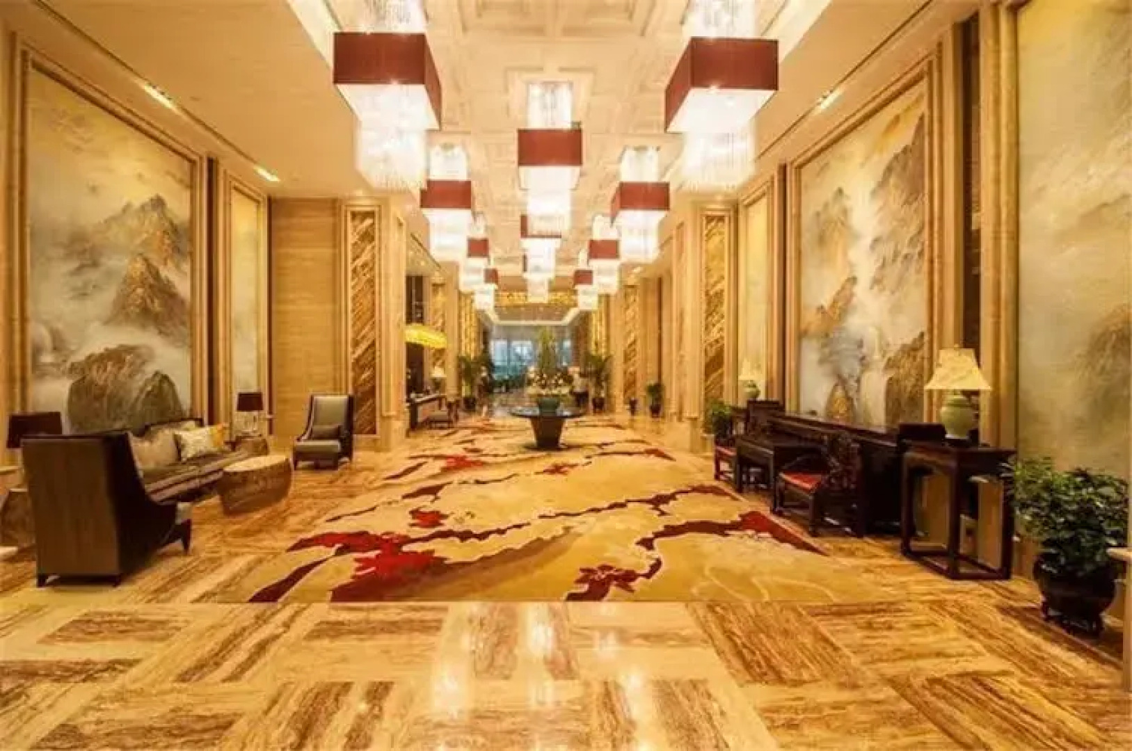 Zhongmao Haiyue Hotel