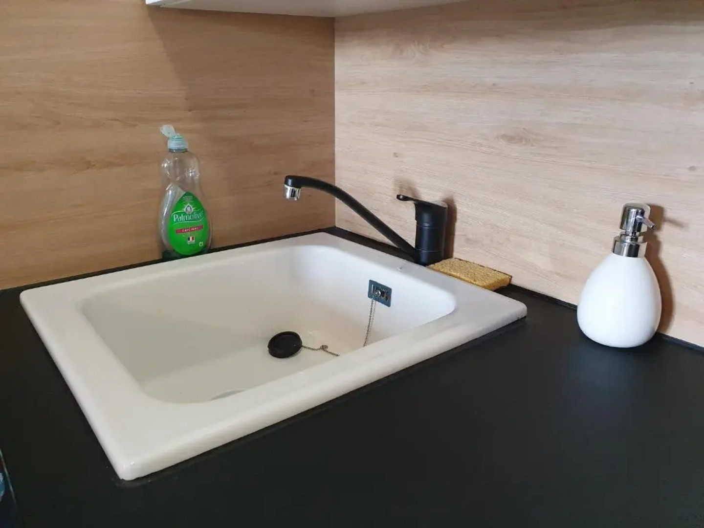 Grand studio design proche de La Défense