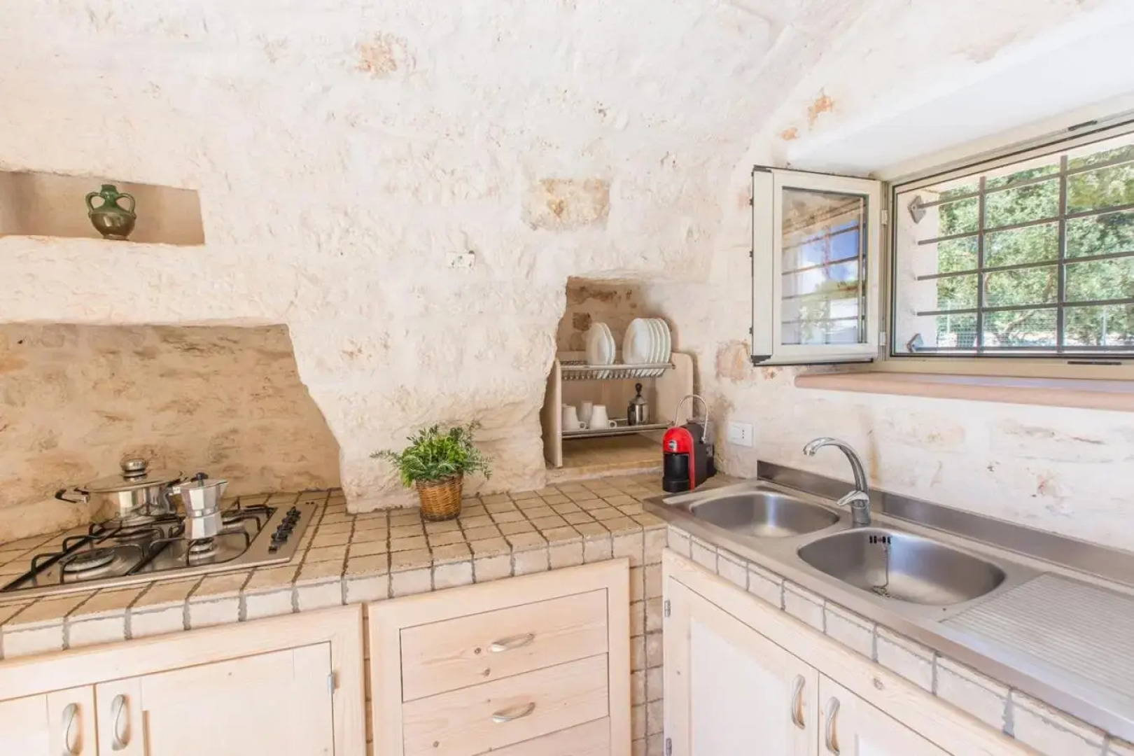 Trullo del Mandarino con piscina