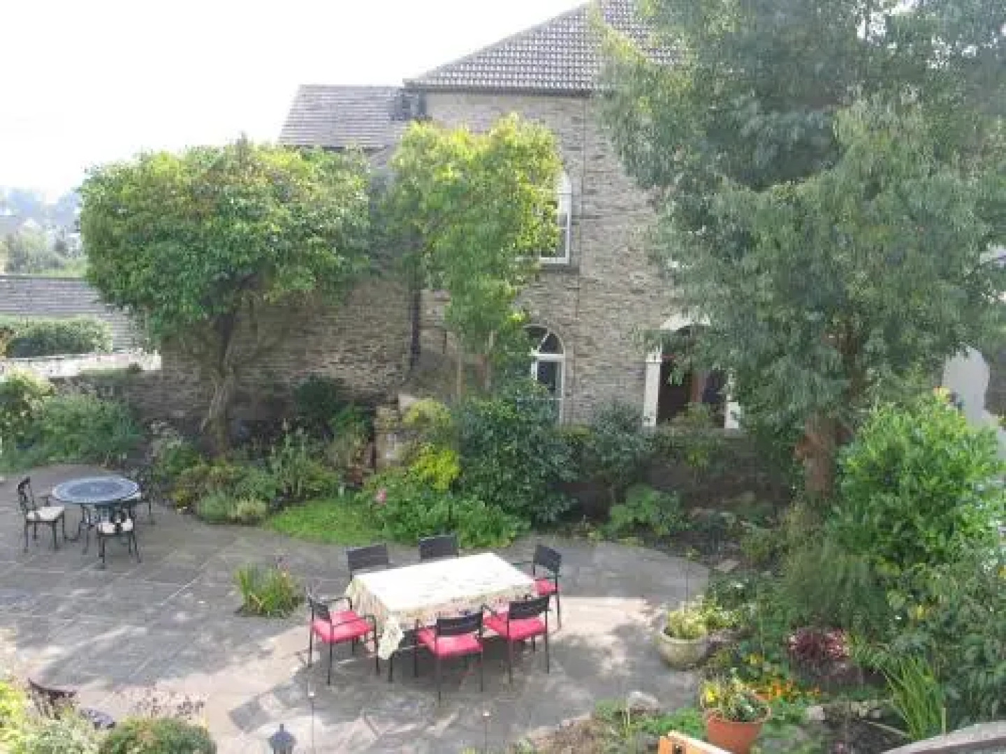 Guest house Clyde House