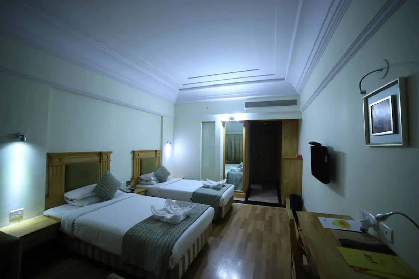 Hotel Marg Krishnaaya