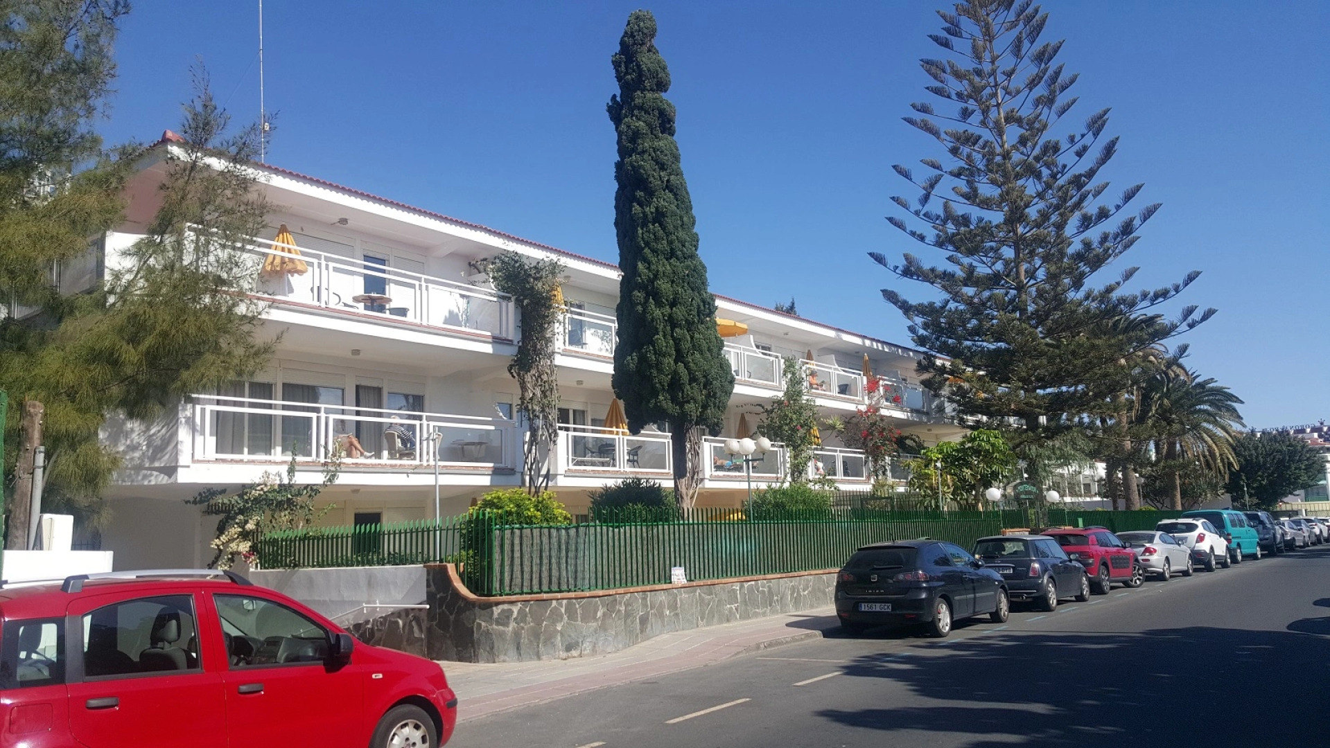 Apartamentos Montemayor