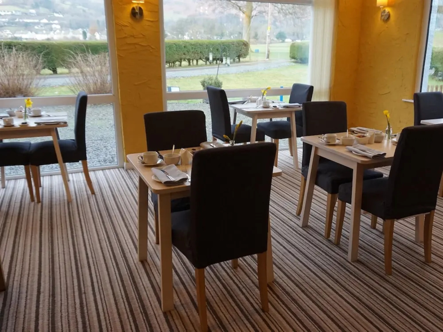 Bluebird Lodge and Waterhead Apartment