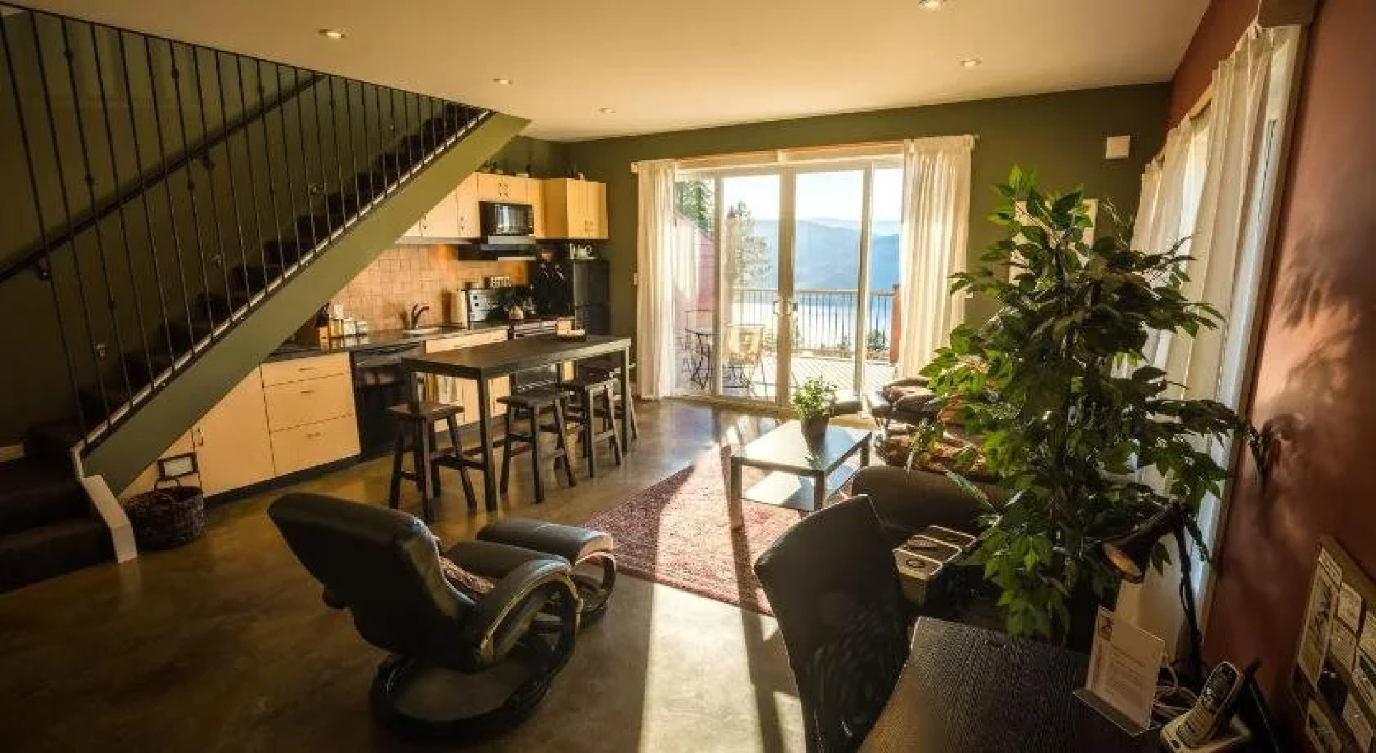 Crooked Tree Guest Suites