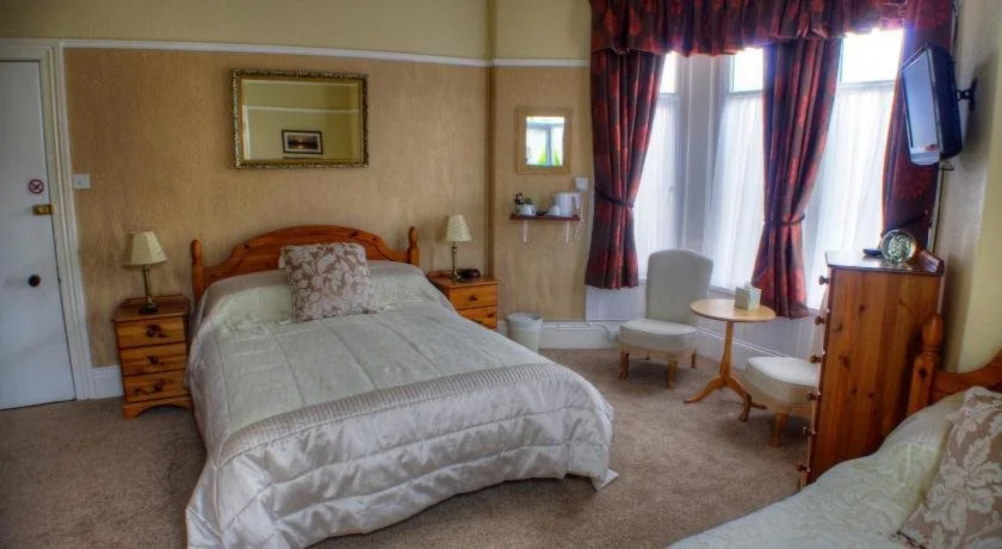 Bron Rhiw Guest House